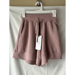 Varley Double Soft Alder High Rise Short 5.5 Inch in Wood Rose Size XXS